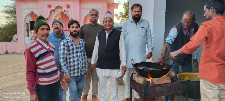हरजनपुरा स्थित भैरूजी महाराज मन्दिर में पौषबड़ा का हुआ आयोजन