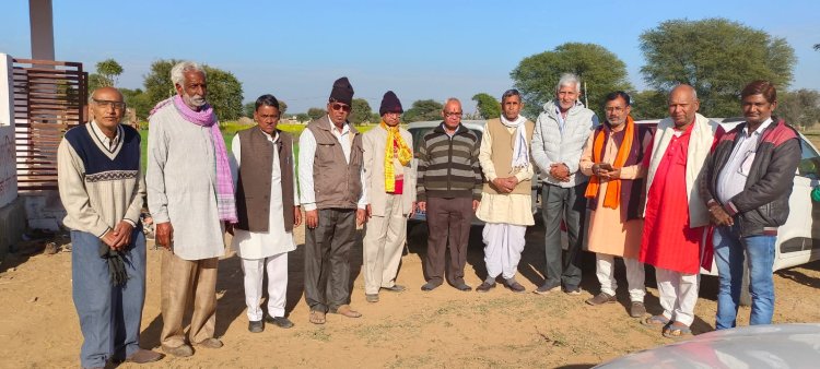 फुटाला नोजा शक्ति पीठ परिसर में राजस्थान ब्राह्मण महासभा श्रीमाधोपुर की बैठक हुई आयोजित  सामाजिक संगठनों के लिए अनेकता में एकता को बनाए रखना ही समाज हित में - दिनेश गोविंद