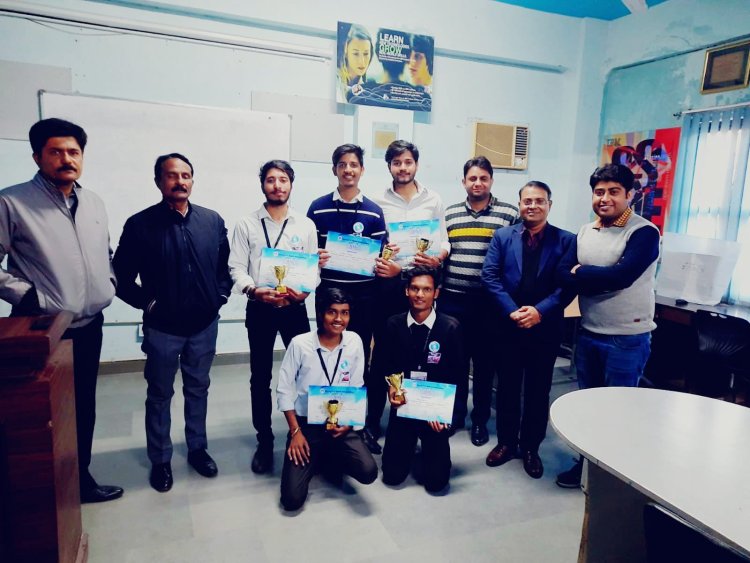 महर्षि अरविंद के छात्रों ने मारी बाजी दूसरा स्थान प्राप्त किया टेक्शीटिज हैकथॉन प्रतियोगिता मे