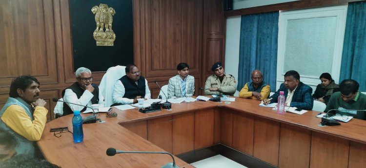 सफाई कर्मचारियों की पदोन्नति की समस्या का जल्द समाधान कर आयोग को अवगत करावें  - राज्य सफाई कर्मचारी आयोग सदस्य सत्यनारायण भूमल्या