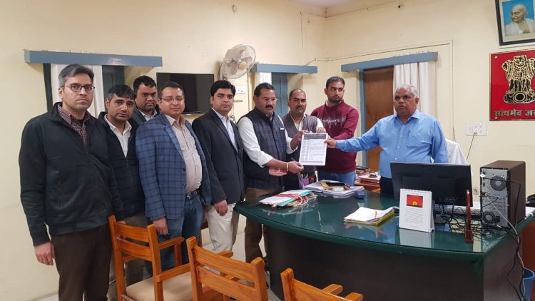 राइट टू हेल्थ बिल के विरोध में मेडिकल संयुक्त संघर्ष समिति ने सौंपा ज्ञापन