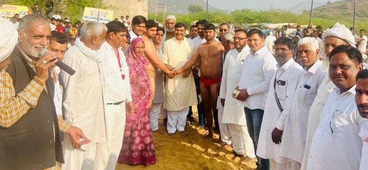धार्मिक त्योहार, पर्व व मेले आपसी सौहार्द व भाईचारे के प्रतीक - मंत्री जूली