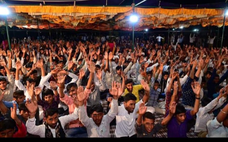 एक शाम श्री वीर बिगाजी के नाम भजन संध्या में उमड़ा श्रृद्धालुओं का जनसैलाब