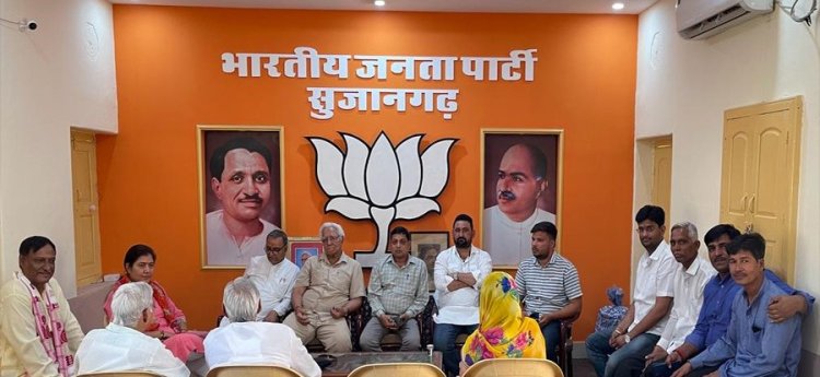सौंपी गई वाहनों की जिम्मेदारी