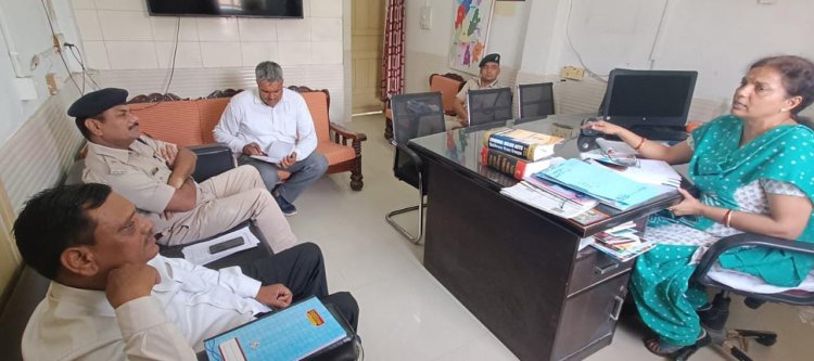 जिला बाल पीड़ित French सहायता समिति की बैठक संपन्न