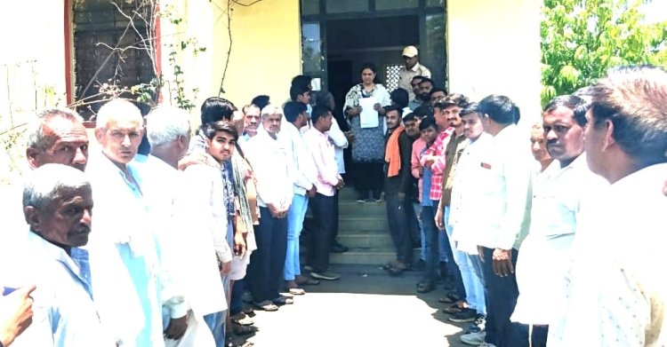 मन्दिर की जमीन से कब्जा हटाने को लेकर हुए विवाद में न्याय की मांग