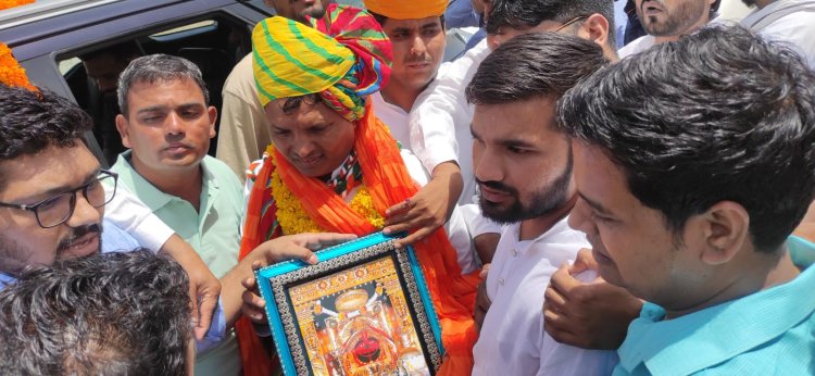 युवा कांग्रेस के राष्ट्रीय अध्यक्ष का किया स्वागत । 
