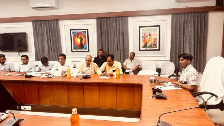 20 सूत्री आर्थिक कार्यक्रम के तहत आवंटित लक्ष्यों को तय समय में पूर्ण करें - अतिरिक्त जिला कलेक्टर 