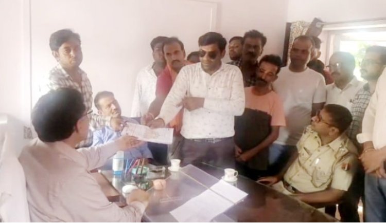 पीएमओ ने छत सही करवाये बिना करवाया अस्पताल शिफ्ट, जांच करवाने की मांग