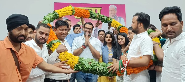 जब सत्य सामने होता है तो झूठ नहीं टिक पाता, हर व्यक्ति अपने काम से पहचाना जाता है - लोकेश शर्मा