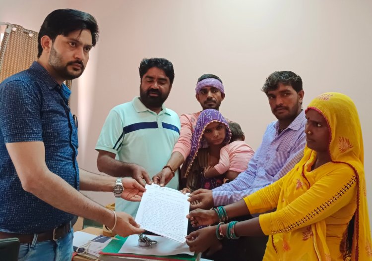 गाड़िया लुहारों ने मांगी व्यवसाय के लिए जगह