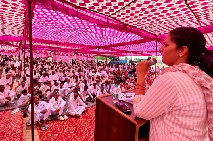सादुलपुर गालड़ जनसभा में सांसद राहुल कस्वा पर विधायक कृष्णा पुनिया ने बोला हमला
