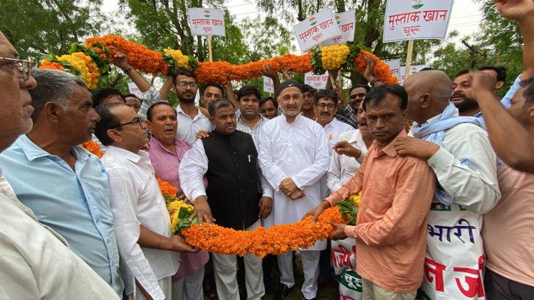 मुस्ताक खान ने सह प्रभारी काजी का किया सम्मान