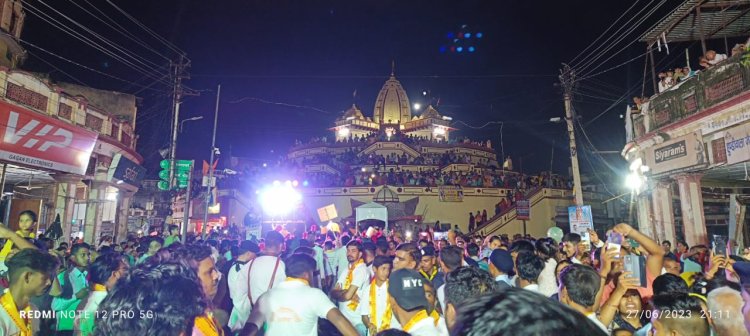 जब यहां ये हाल है तो अन्य दिनों में क्या होता होगा - जगन्नाथ मेला रथयात्रा मार्ग में दिखी नपअ की रोशनी की जिम्मेदारी फुस्स