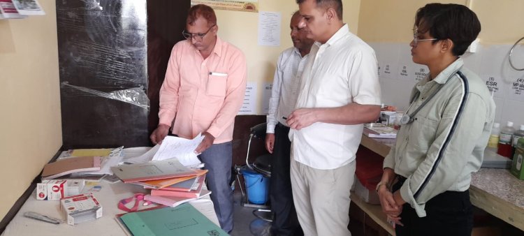 जिला क्षय रोग अधिकारी डॉ विशाल सिंह ने किया चिकित्सा संस्थानों का निरीक्षण