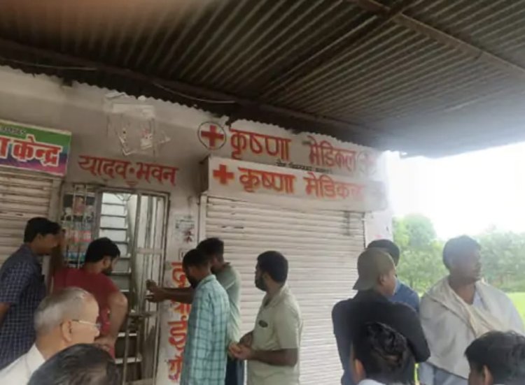 मैड बस स्टैंड पर मेडिकल दुकान में चोरी हजारों की दवाइयां,कंप्यूटर चोरी,सीसीटीवी कैमरे में दिखा बदमाश
