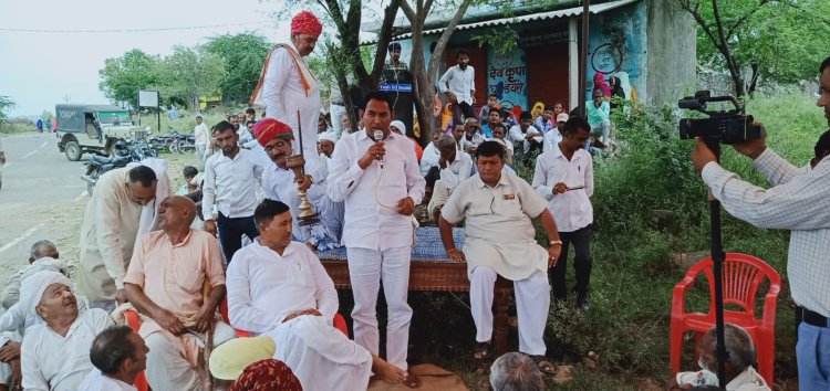ग्राम पंचायत लादी का बास में सातवीं बार भी चुनावों का बहिष्कार हुआ, प्रशासन को बिना नामांकन किए ही लौटना पड़ा