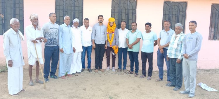 कॉस्य पदक जीतने पर शेखावत का किया सम्मान