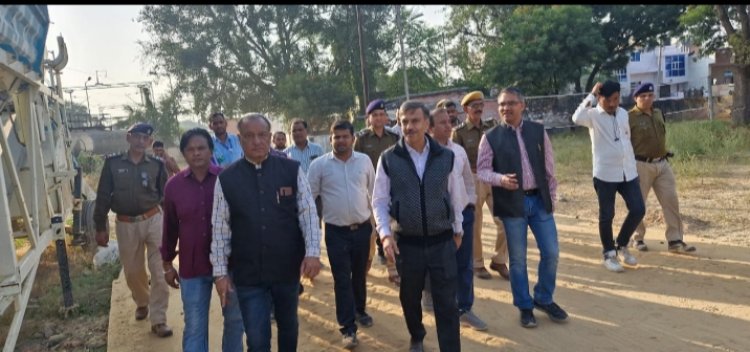 डीआरएम ने फुलेरा जंक्शन पर अमृत भारत योजना के कार्यों का किया निरीक्षण