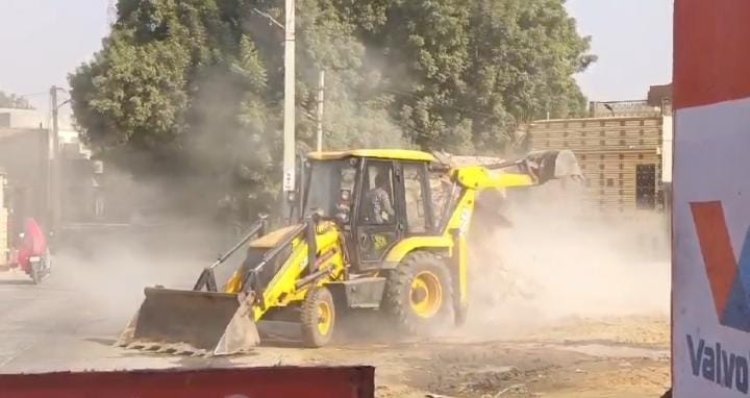 जलदाय विभाग का स्विच रूम तोड़ना बना शहर में चर्चा का विषय