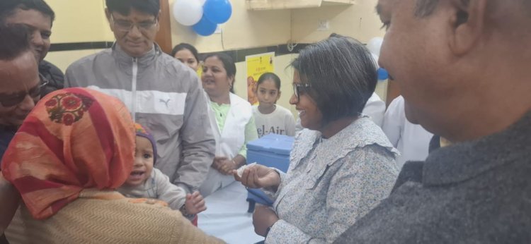 बीकानेर में पल्स पोलियो अभियान का शुभारंभ, कलेक्टर ने बच्चों को पिलाई 'दो बूंद जिंदगी की'