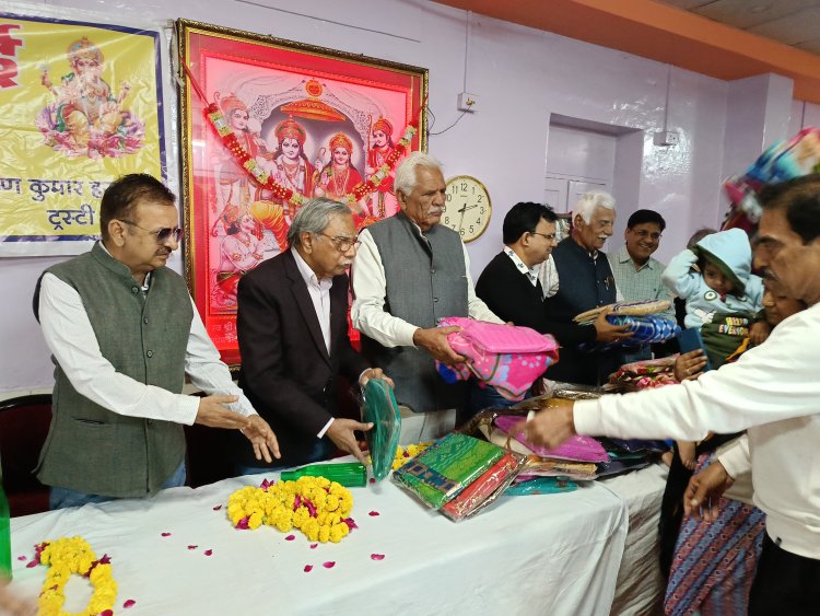 351 जरूरतमंद महिलाओं को वितरित किए गए गर्म कपड़े, सम्मानित किए गए सेवाभावी
