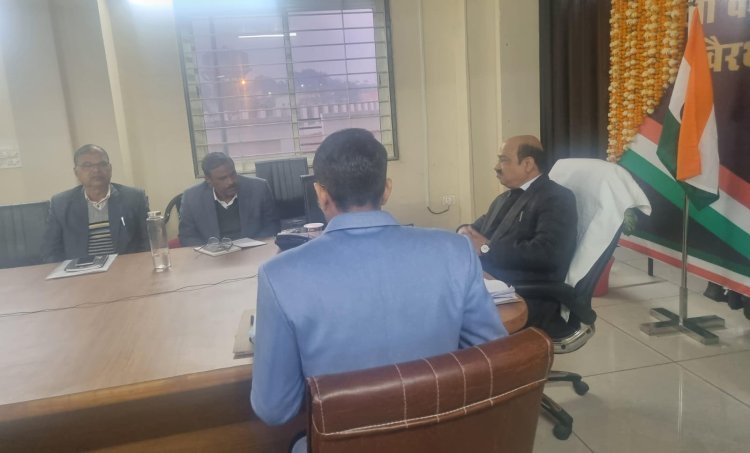 जिला कलेक्टर ने वायु प्रदूषण नियंत्रण के लिए ग्रेप-4 की सख्त पालना के निर्देश दिए - एनसीआर क्षेत्र में व्यापक स्तर पर उपायों की तैयारी शुरू
