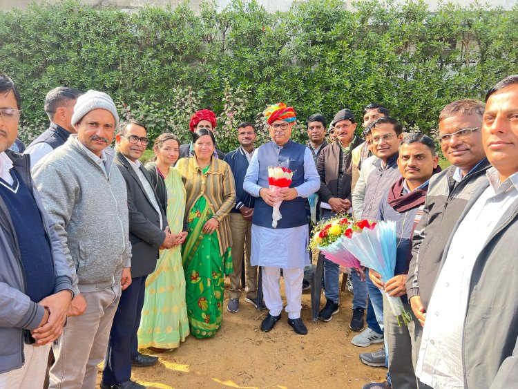 डॉ. सतीश पूनियां ने जनसंवाद केंद्र पर हजारों कार्यकर्ताओं संग मनाया नववर्ष