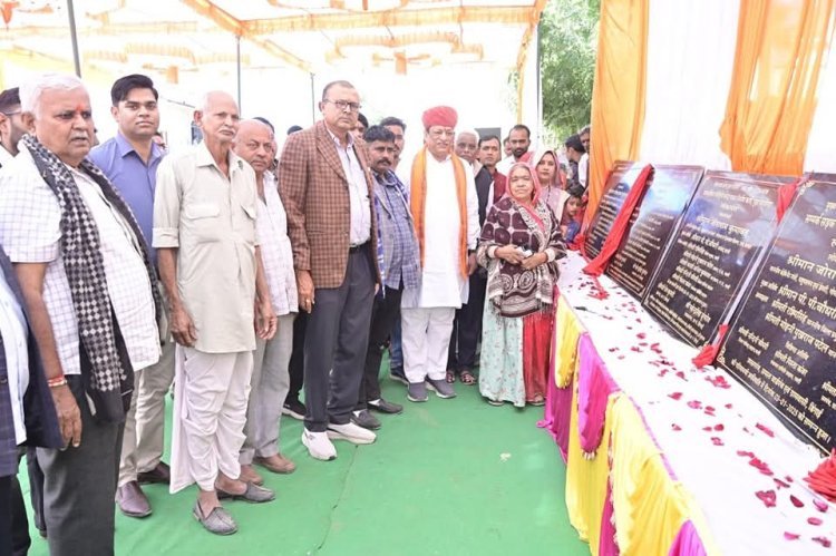 कैबिनेट मंत्री जोराराम कुमावत ने गुडा एंदला और डिंगाई में किए विकास कार्यों का शुभारंभ  