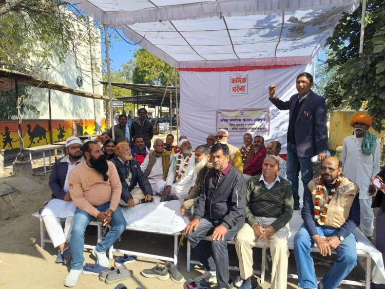 शाहपुरा जिला समाप्ति के विरोध में आंदोलन जारी, क्रमिक अनशन शुरू