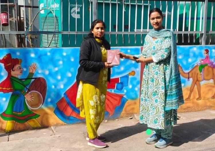 बैडमिंटन प्रतियोगिता का किया गया आयोजन, विजेताओं को किया सम्मानित