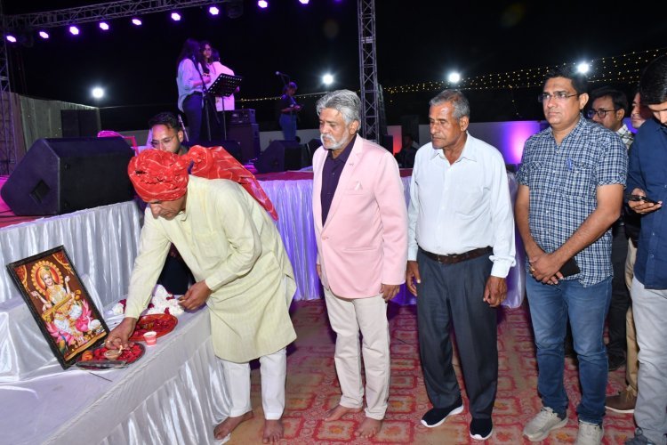 डॉक्टर चिकित्सा को पेशा न मानकर पीड़ित मानव की सेवा भावना से कार्य करें: सहारण