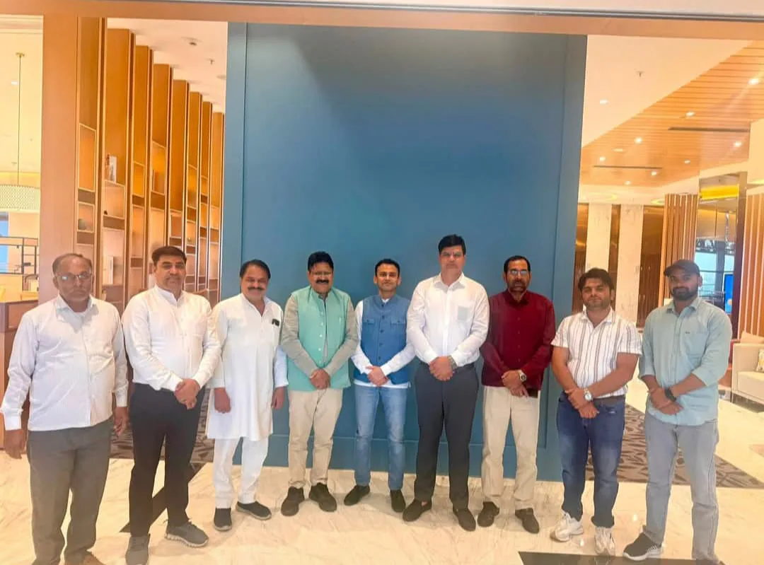 भोपाल में अनिल धींवा ने आत्मनिर्भर भारत और औद्योगिक विकास पर की सार्थक चर्चा