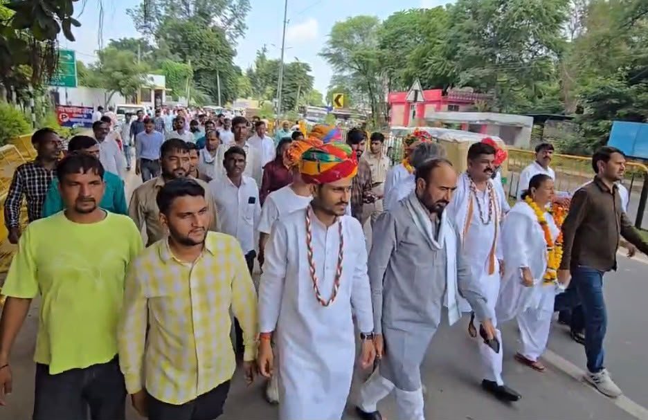 करौली नगर परिषद में नए सभापति की सख्त एंट्री: अधिकारियों को दी चेतावनी, सुधारो कार्यप्रणाली