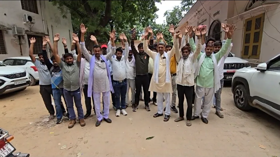 कोटरा ढहर में सरपंच आरक्षण लॉटरी पर उठे सवाल, ग्रामीणों ने कलेक्टर से की निष्पक्ष जांच की मांग
