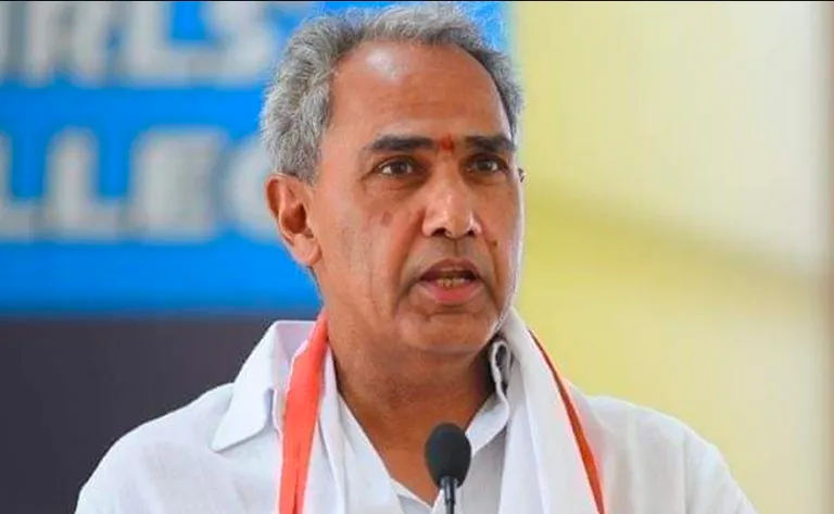 MP Harish Chandra Meena Flags Fertilizer Crisis and Forced Sales in Tonk-Sawai Madhopur