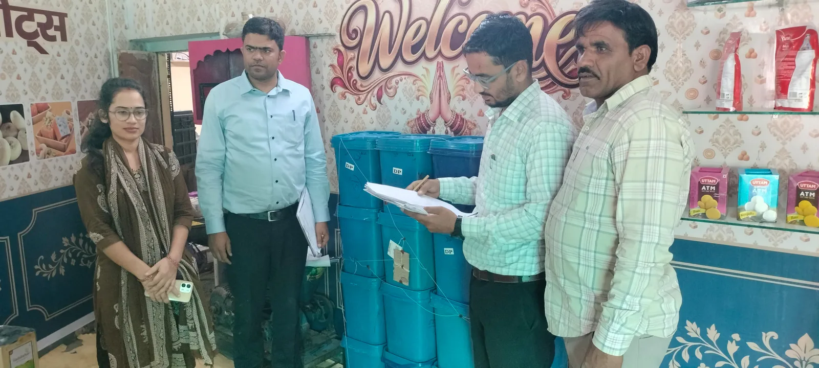 खाद्य सुरक्षा विभाग द्वारा दुकानों पर की गई कार्रवाई